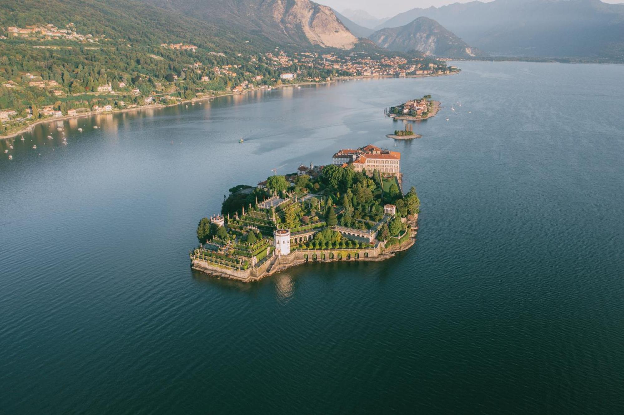 Suite Romantic Vista Lago Stresa Exterior photo